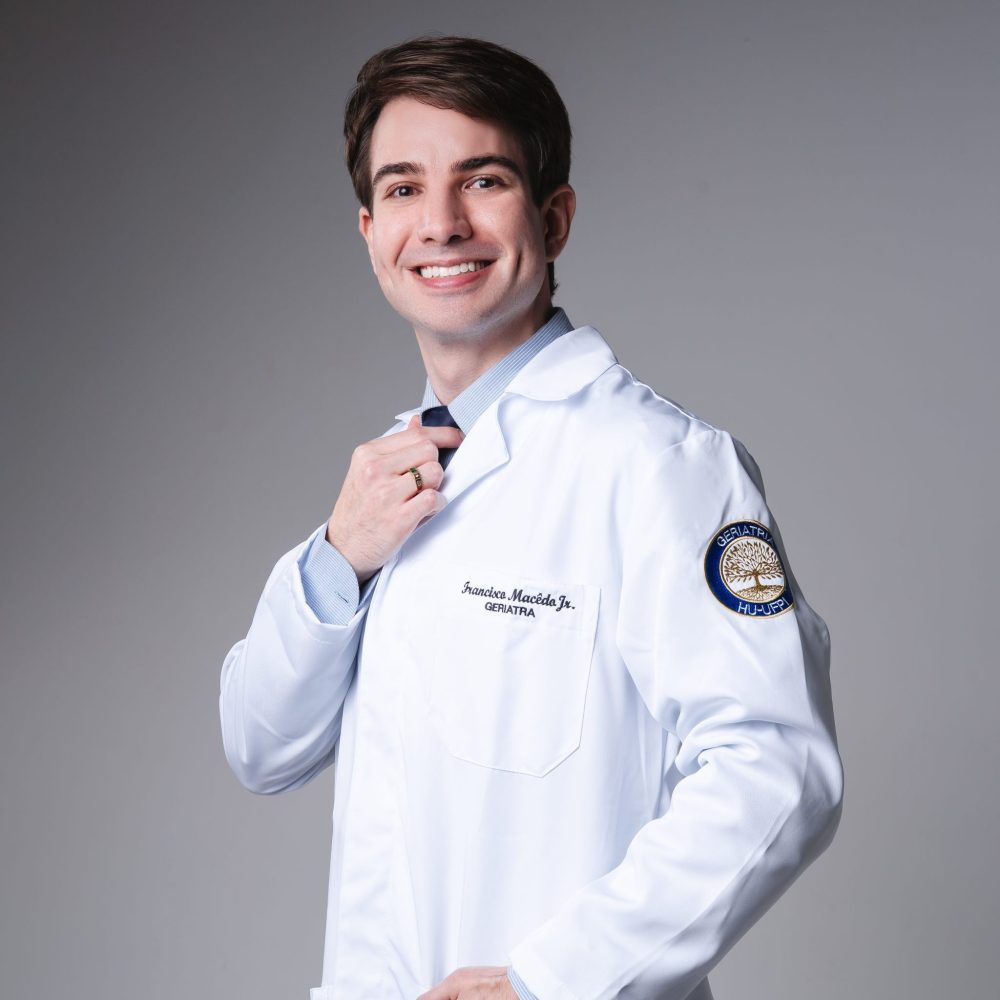 Dr. Francisco Macedo